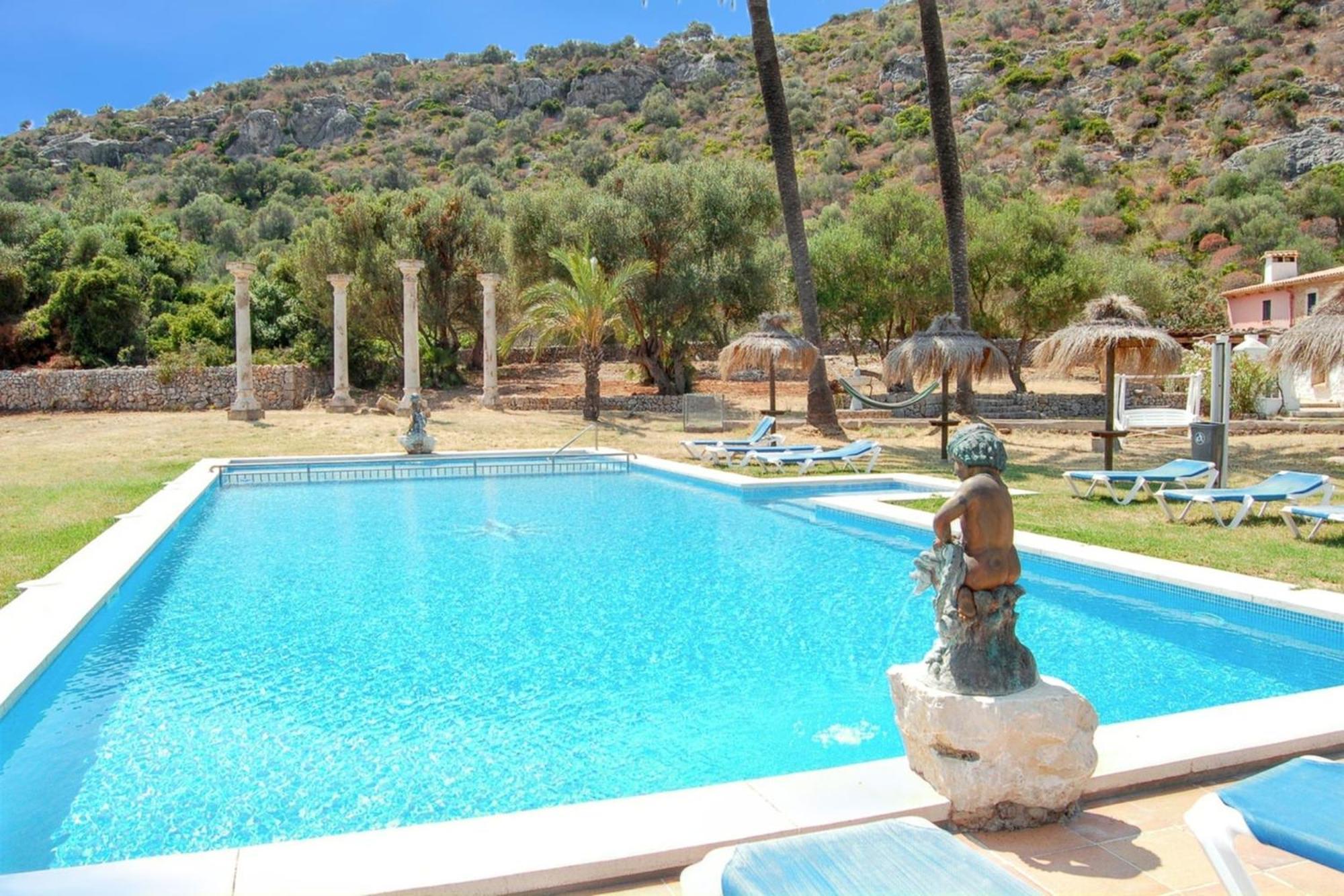 Spacious With Mountain View In * Pollença