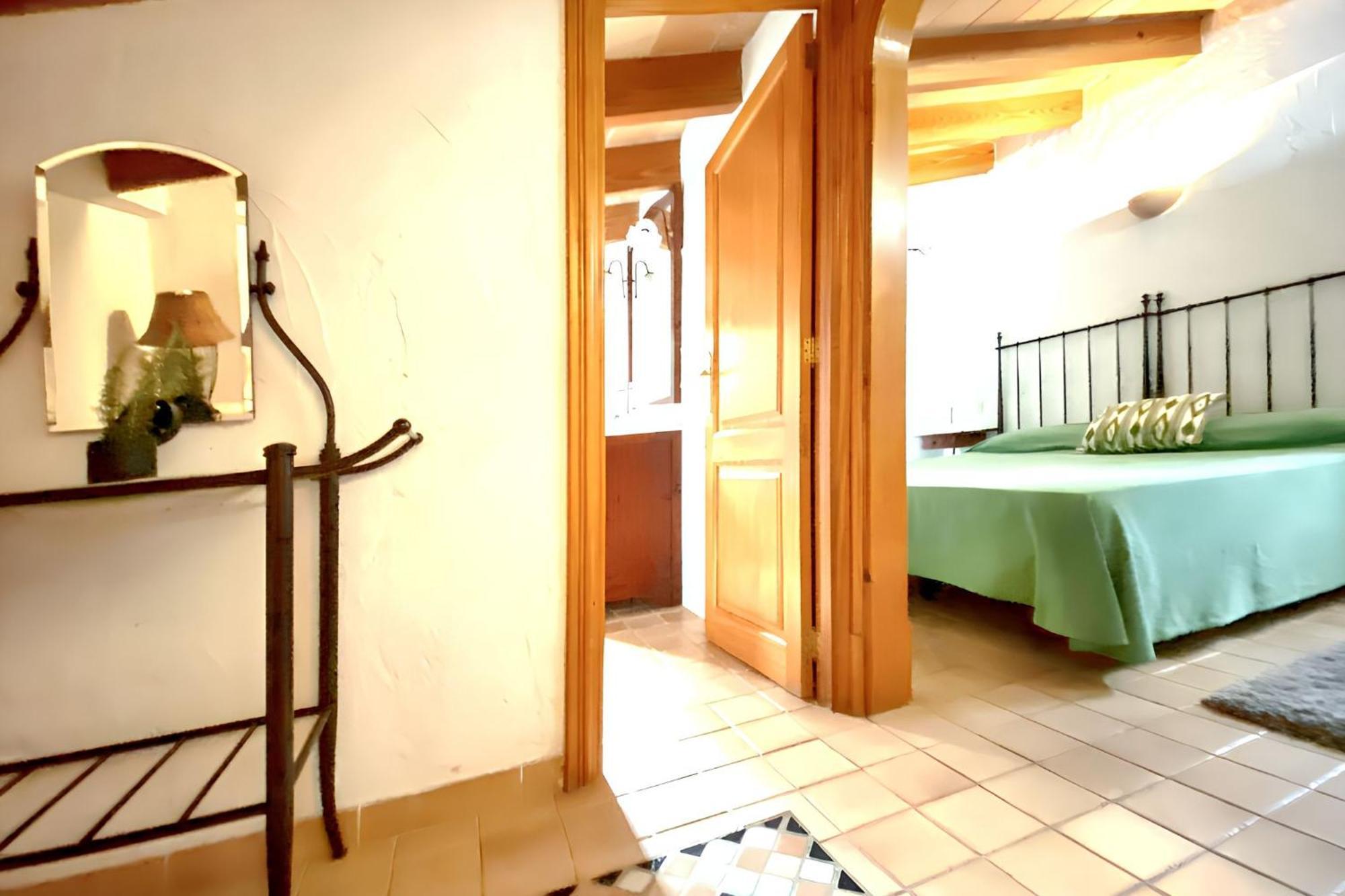 Apartment Spacious With Mountain View In